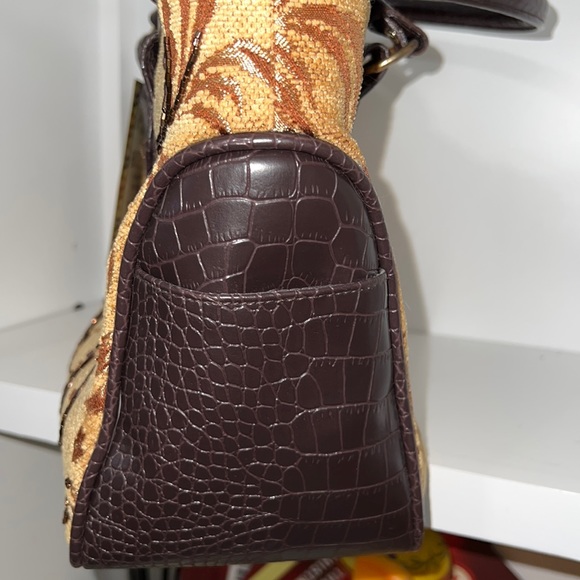 NWT Gold Mine Tote from Bueno shoulder bag purse Tan Cream Brown - Picture 13 of 17